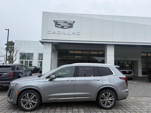 2025 Cadillac XT6 Premium Luxury AWD