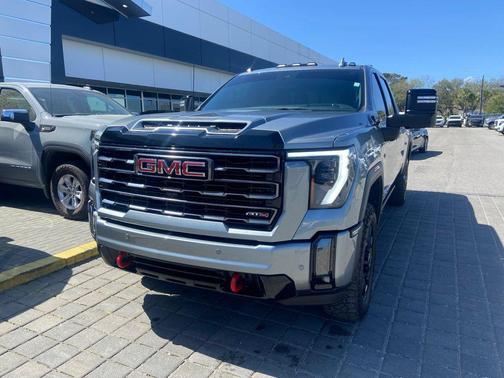 2024 GMC Sierra 2500 AT4