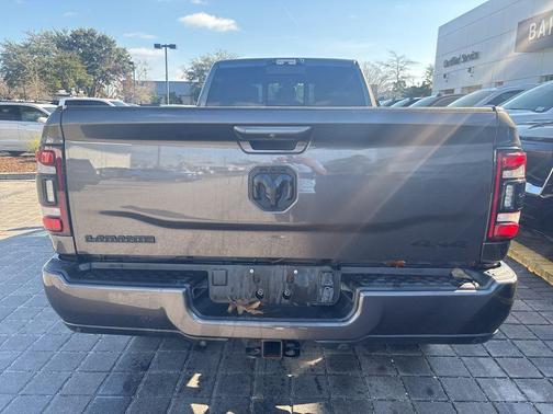 Granite Crystal Metallic Clearcoat 2022 RAM 3500 Laramie Crew Cab 4x4 8' Box