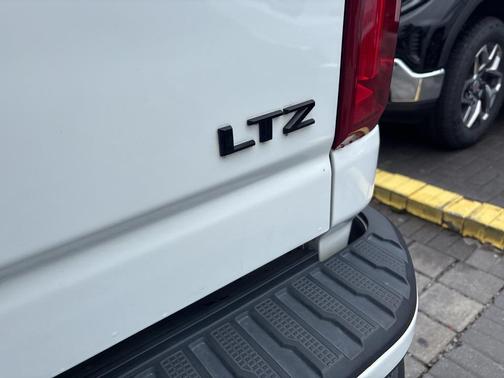 2023 Chevrolet Silverado 2500 LTZ