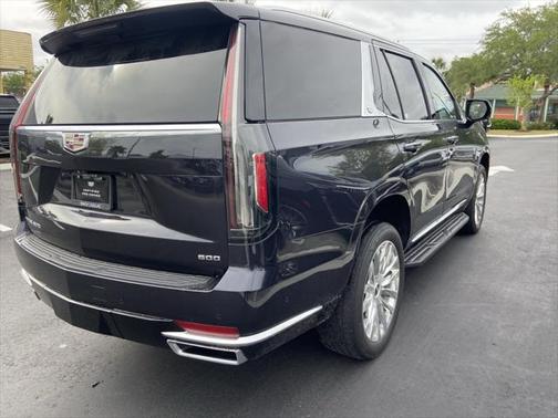 2022 Cadillac Escalade Premium Luxury