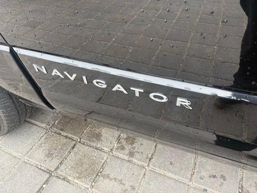 2017 Lincoln Navigator Select