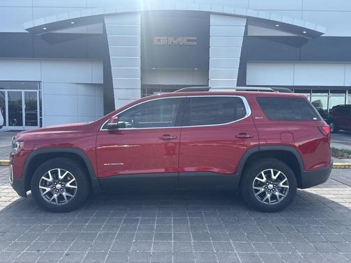 2023 GMC Acadia FWD SLT