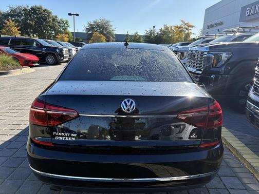 2017 Volkswagen Passat 1.8T SE