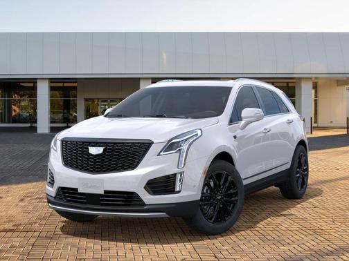 Crystal White Tricoat 2026 Cadillac XT5 Premium Luxury