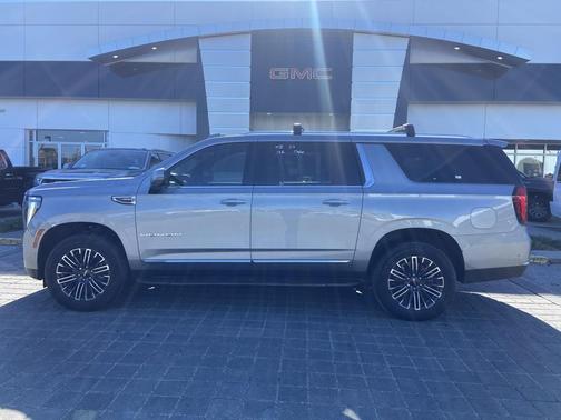 2025 GMC Yukon XL 4WD Elevation