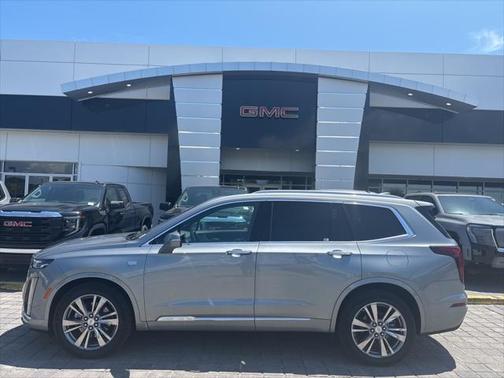 2025 Cadillac XT6 Premium Luxury FWD