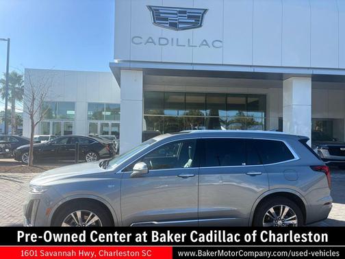 Argent Silver Metallic 2025 Cadillac XT6 Premium Luxury FWD