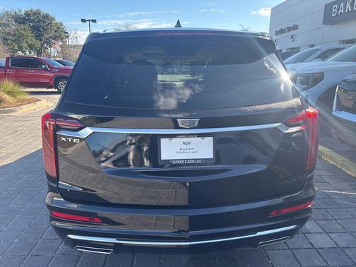 2024 Cadillac XT6 Premium Luxury FWD