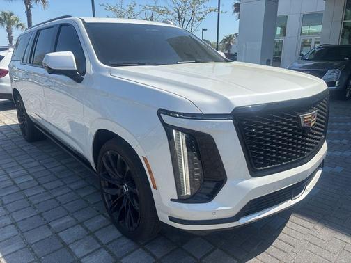 2025 Cadillac Escalade ESV Sport