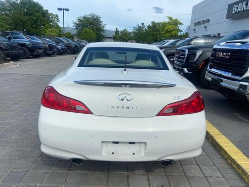 Moonlight White 2013 INFINITI G37 Base