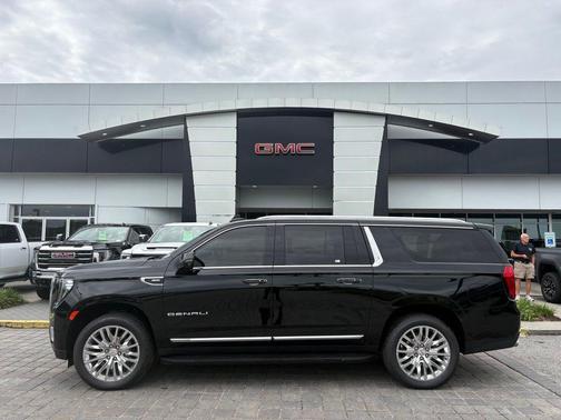 Onyx Black 2024 GMC Yukon XL Denali