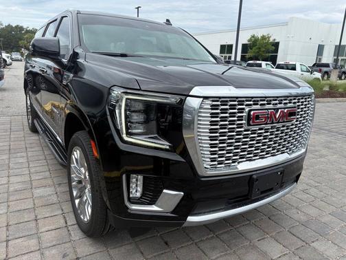 Onyx Black 2024 GMC Yukon XL Denali