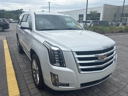 2020 Cadillac Escalade Premium Luxury