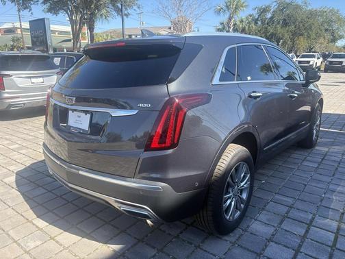 2021 Cadillac XT5 Premium Luxury