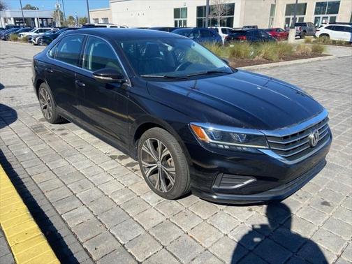 2022 Volkswagen Passat 2.0T SE