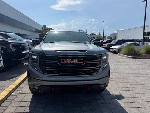 Sterling Metallic 2023 GMC Sierra 1500 AT4