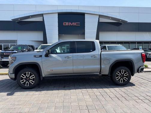 Sterling Metallic 2023 GMC Sierra 1500 AT4