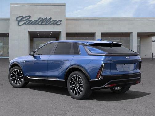 2024 Cadillac LYRIQ Sport