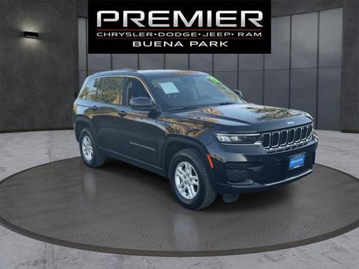 2024 Jeep Grand Cherokee Laredo 4x4