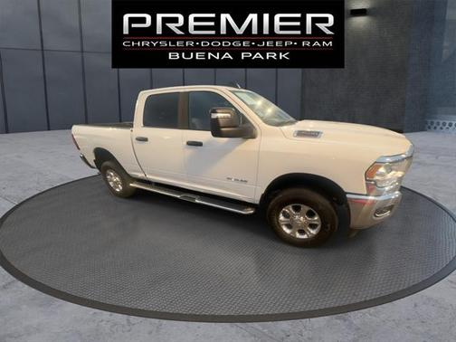 2024 RAM 2500 Big Horn Crew Cab 4x4 64' Box