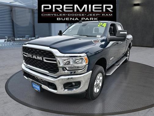 2024 RAM 2500 Big Horn Crew Cab 4x4 64' Box