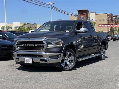 2022 RAM 1500 Laramie Crew Cab 4x2 57' Box