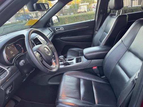 Photo 5 of 5 of 2019 Jeep Grand Cherokee Limited