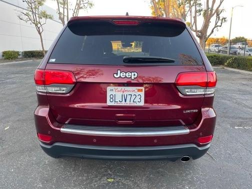 Photo 4 of 5 of 2019 Jeep Grand Cherokee Limited