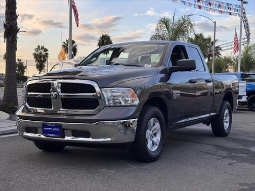 2024 RAM 1500 Classic SLT Quad Cab 4x4 64' Box