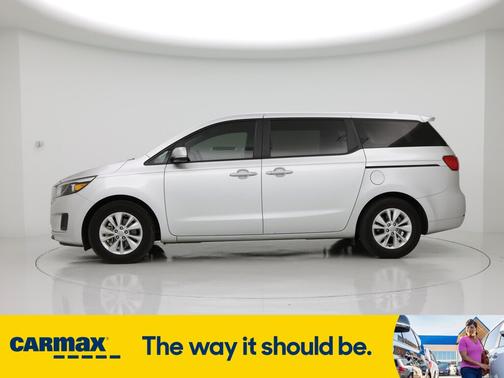 2016 Kia Sedona L