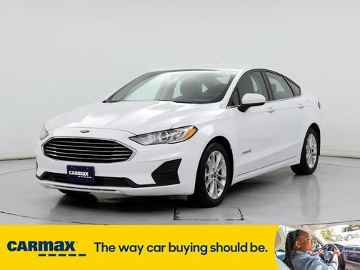 2019 Ford Fusion Hybrid SE