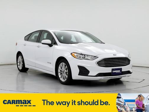 2019 Ford Fusion Hybrid SE