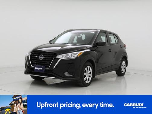 Black 2025 Nissan Kicks Play S