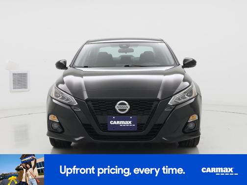 2022 Nissan Altima SR