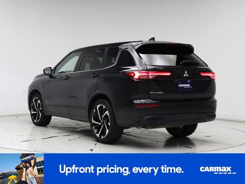 2022 Mitsubishi Outlander ES