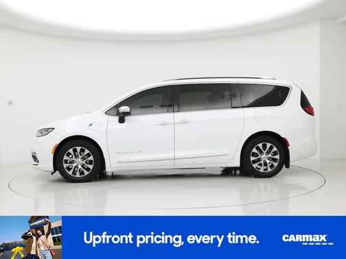 2023 Chrysler Pacifica Hybrid Pinnacle