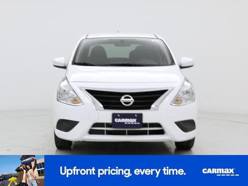 2018 Nissan Versa SV