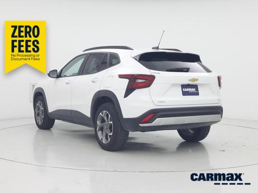 White 2025 Chevrolet Trax LT