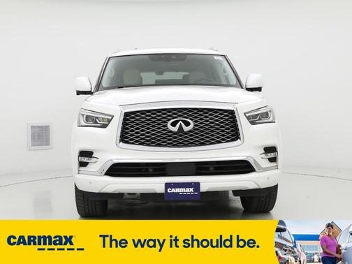 2023 INFINITI QX80 Luxe