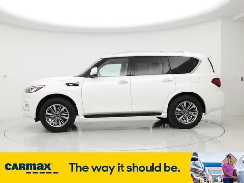 2023 INFINITI QX80 Luxe