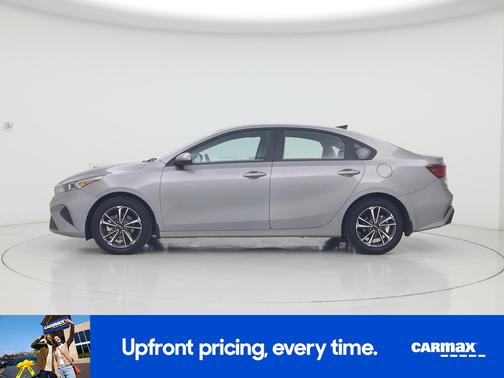 Gray 2024 Kia Forte LXS
