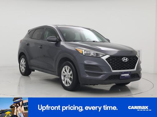 Gray 2021 Hyundai TUCSON SE