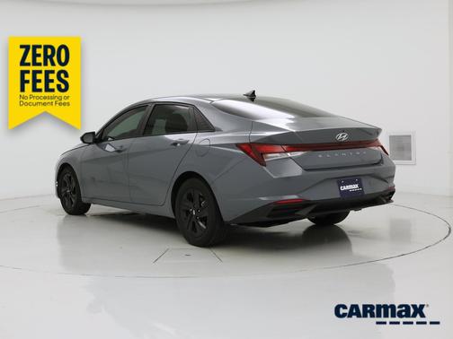 Gray 2022 Hyundai ELANTRA SEL