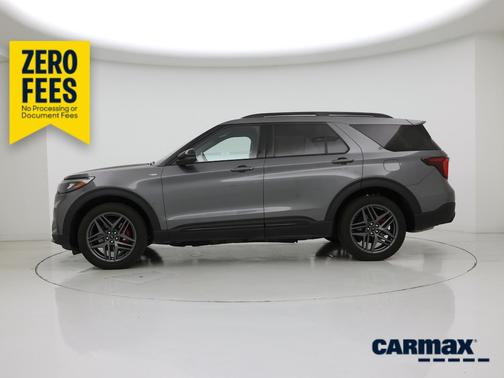 Gray 2025 Ford Explorer ST-Line