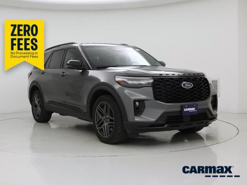 Gray 2025 Ford Explorer ST-Line