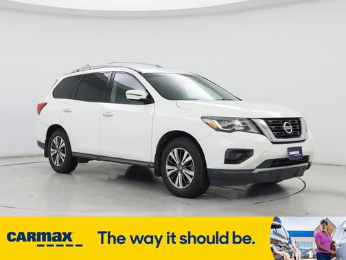 2017 Nissan Pathfinder S