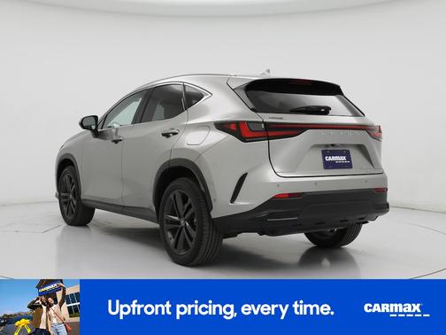 2022 Lexus NX 450h+ Luxury