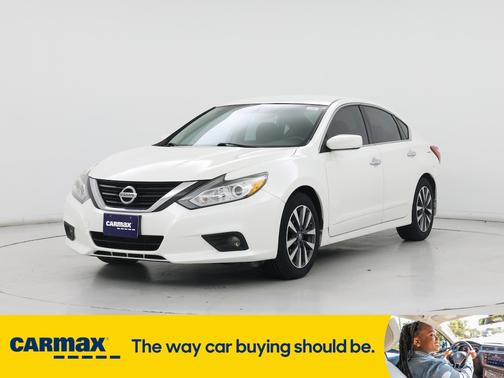2017 Nissan Altima SV