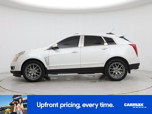 White 2015 Cadillac SRX Premium